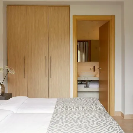 빌라 S & O Corfu *