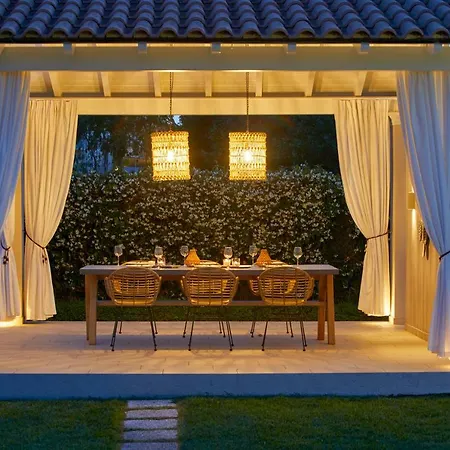 S & O Corfu Villa Dassia (Corfu)